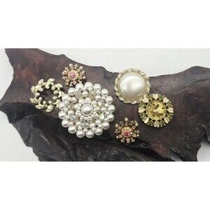 6 - VTG 50s Faux Pearl Rhinestone Brooch Japan - Pink - Brooches Pins
